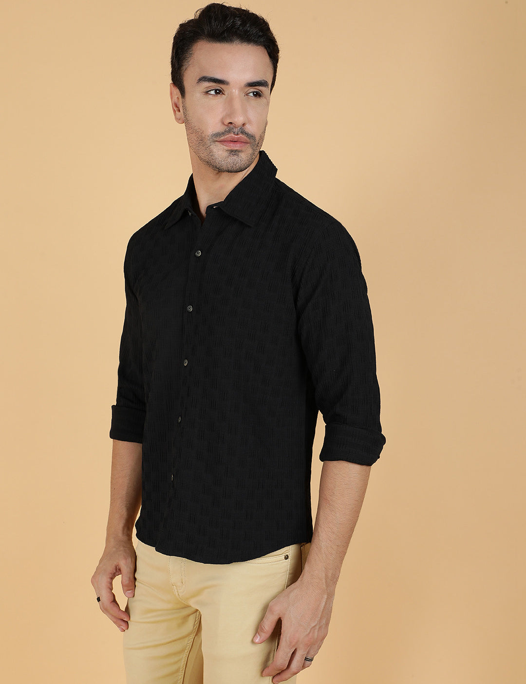 KOTTY Men Solid Casual Black Shirt 