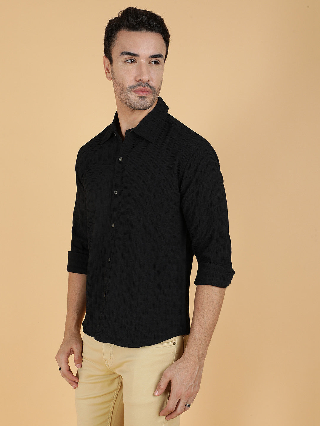 KOTTY Men Solid Casual Black Shirt 