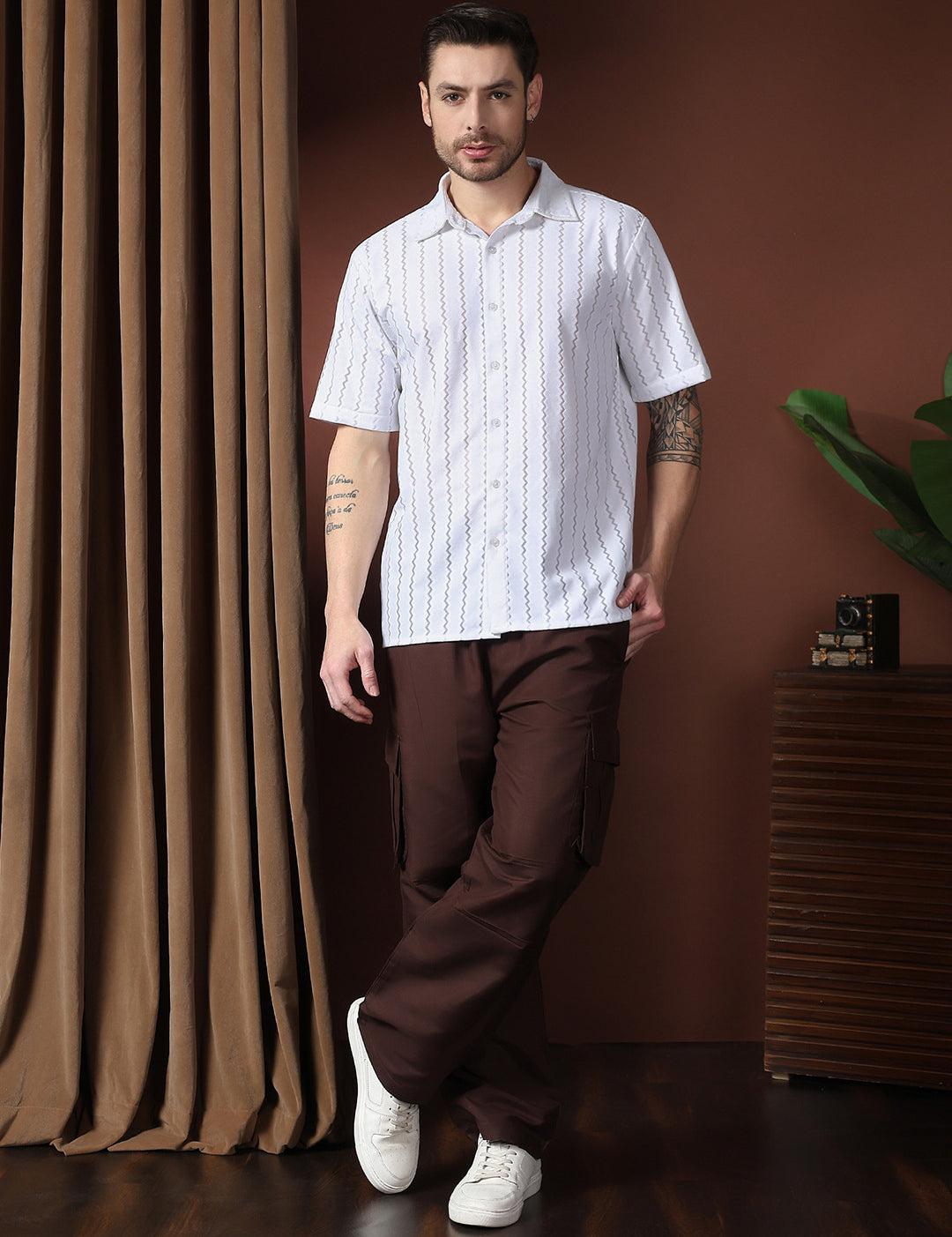 KOTTY Men Solid Casual White Shirt 