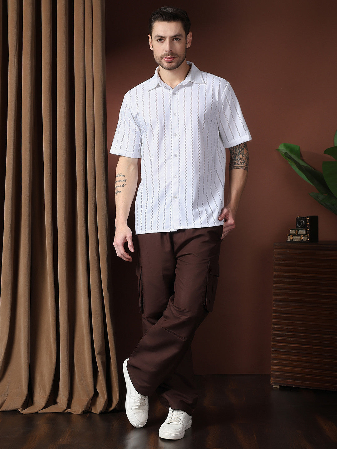 KOTTY Men Solid Casual White Shirt 