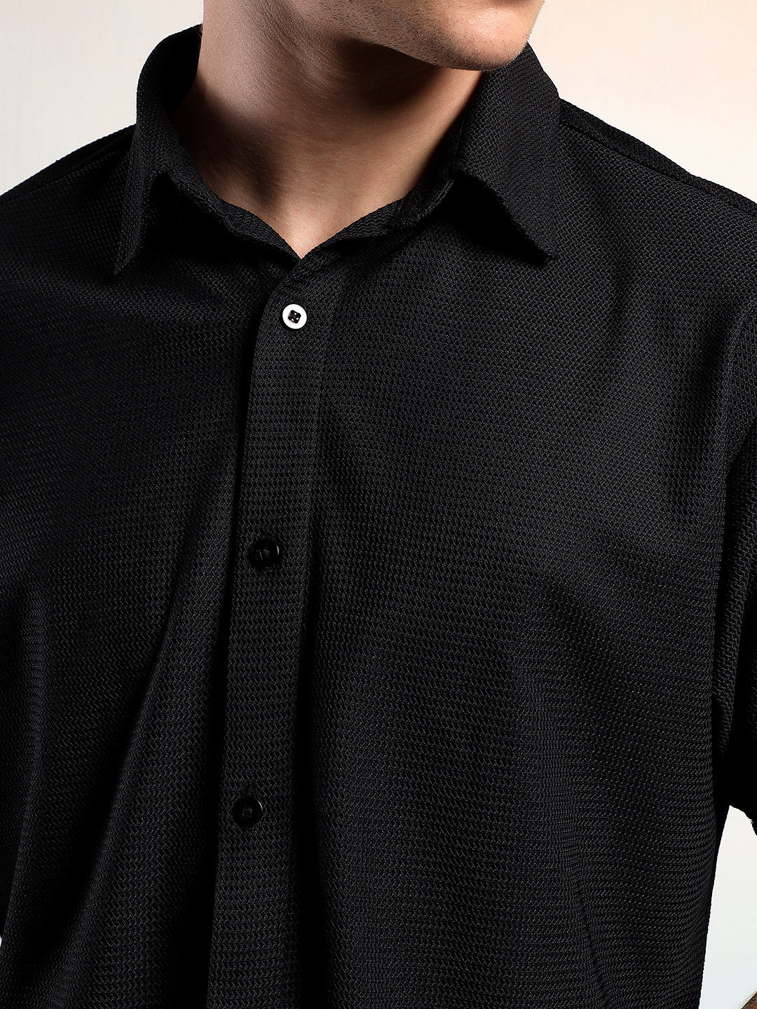 KOTTY Men Solid Casual Black Shirt 