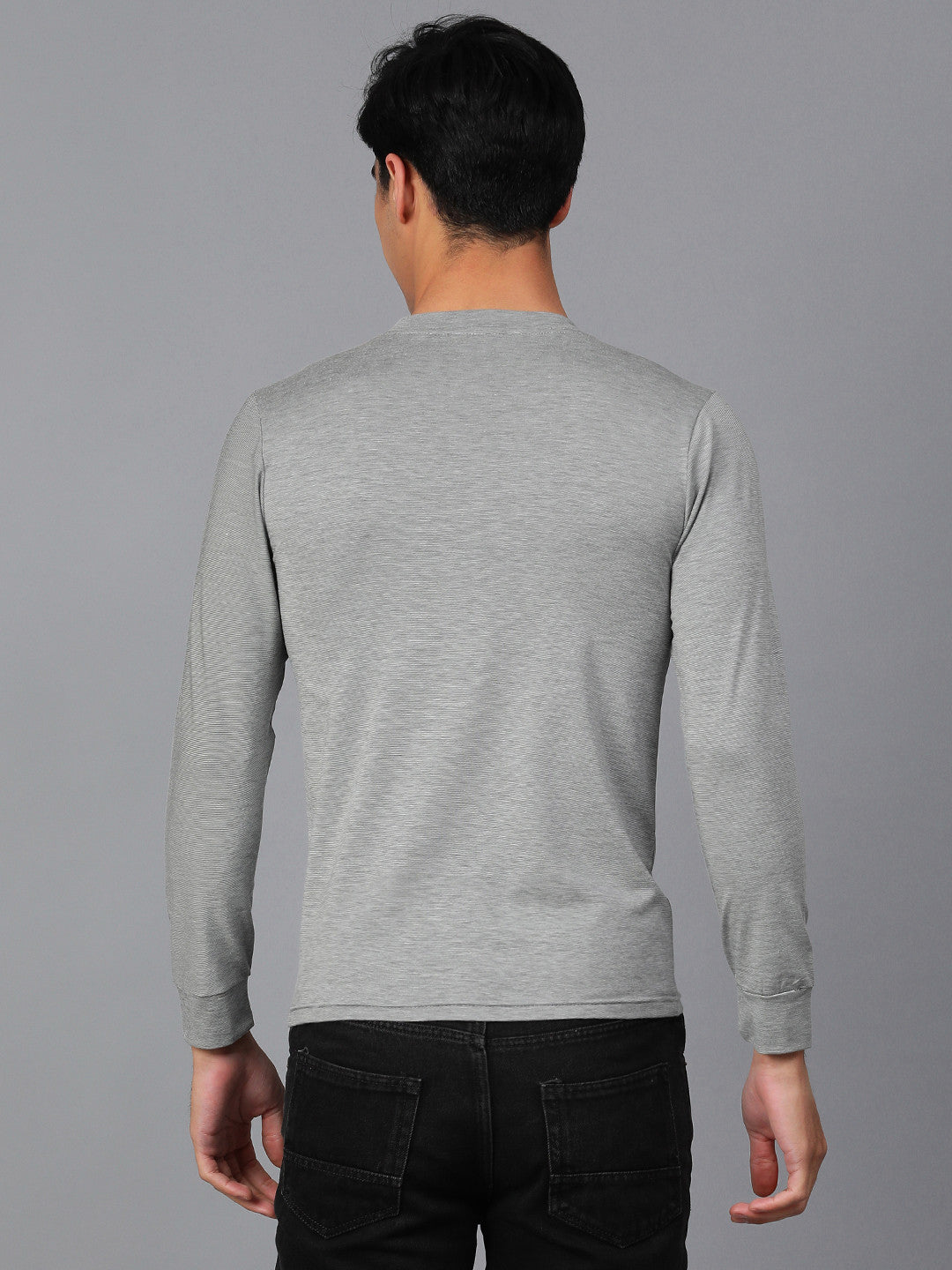 KOTTY Solid Men Round Neck Grey T-Shirt
