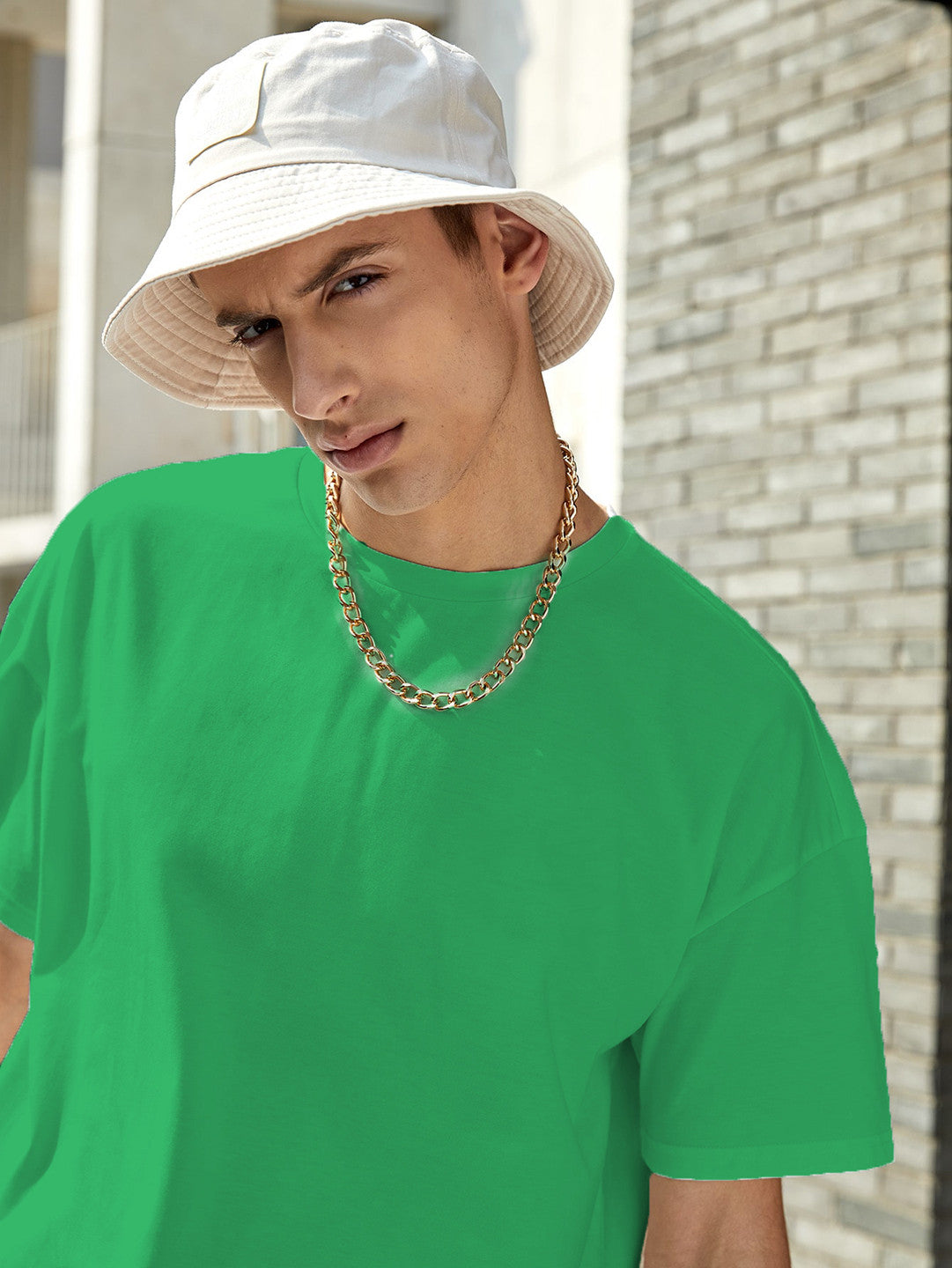 KOTTY Solid Men Round Neck Green T-Shirt