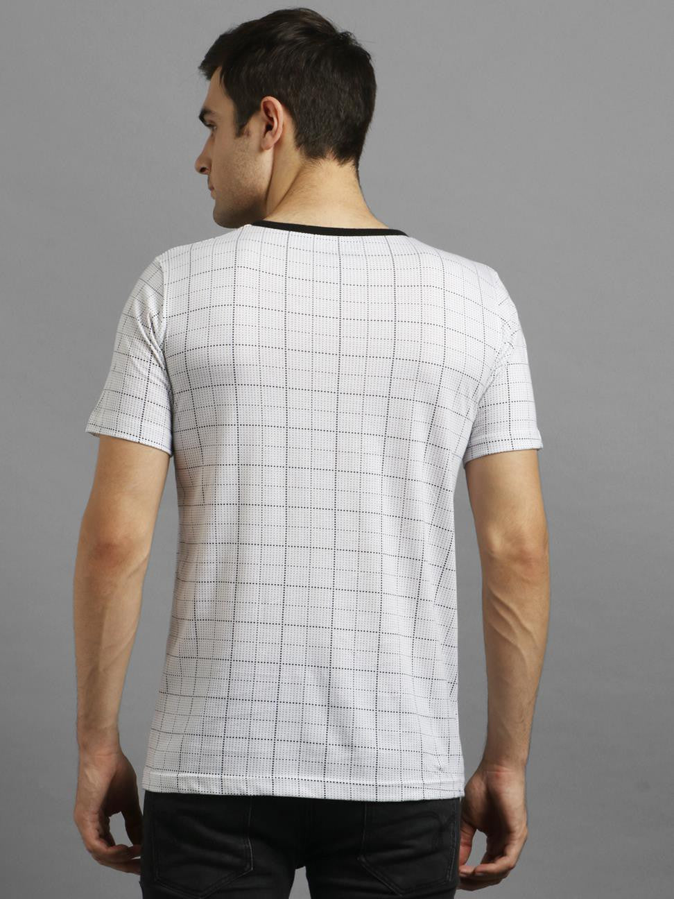 KOTTY Printed Men Round Neck White T-Shirt