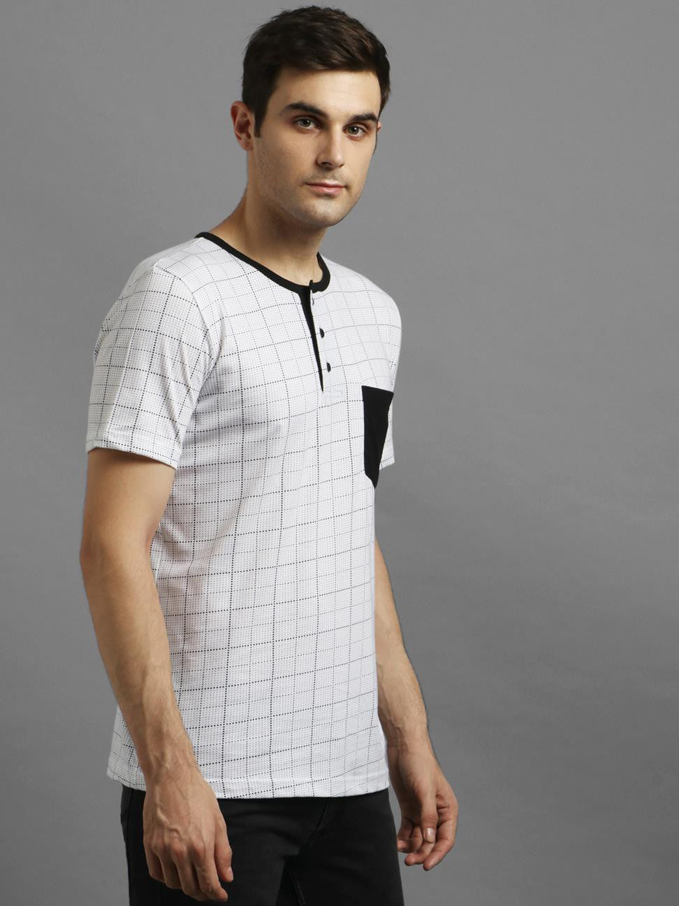 KOTTY Printed Men Round Neck White T-Shirt