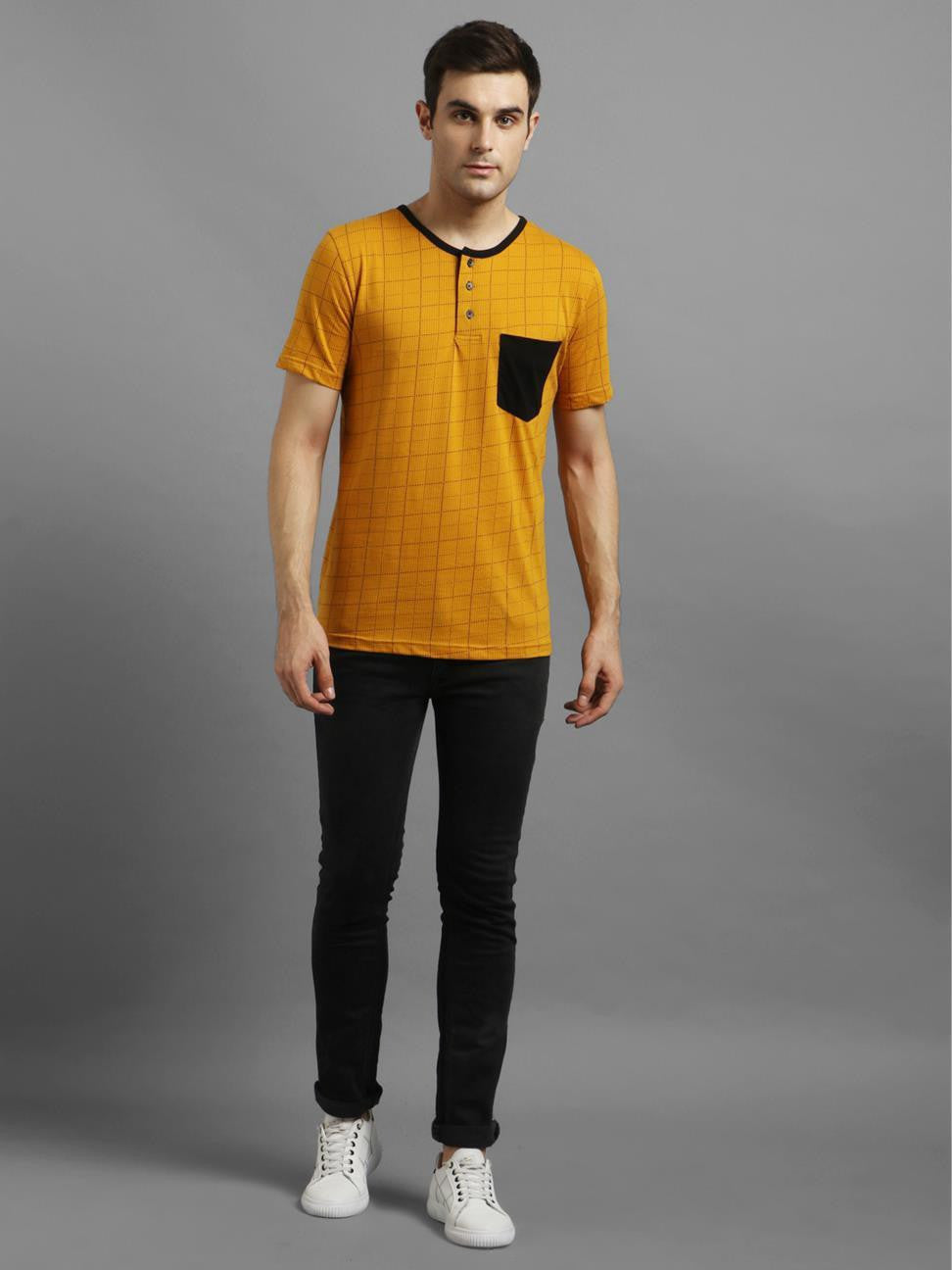 KOTTY Printed Men Round Neck Yellow T-Shirt