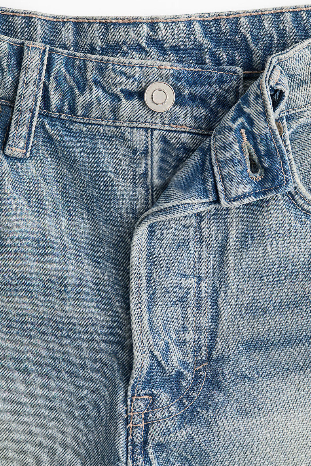 Women's Low Rise Distressed Light Wash Denim Shorts