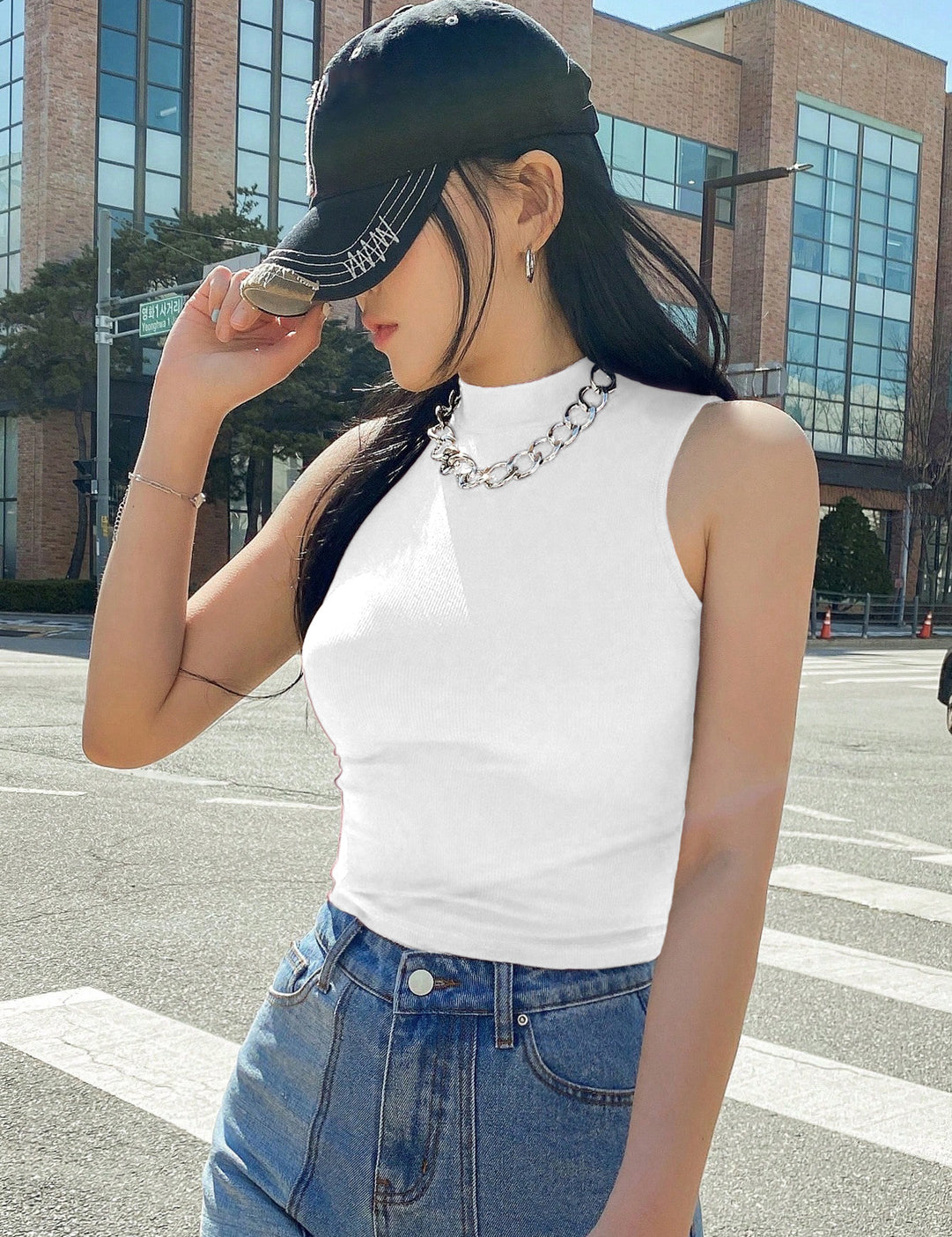 KOTTY Women's Slim Fit Sleeveles Ribbed T-Shirt