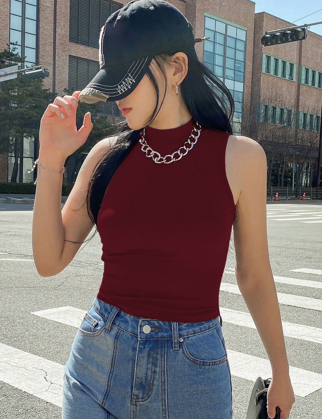 KOTTY Women's Slim Fit Sleeveles Ribbed T-Shirt
