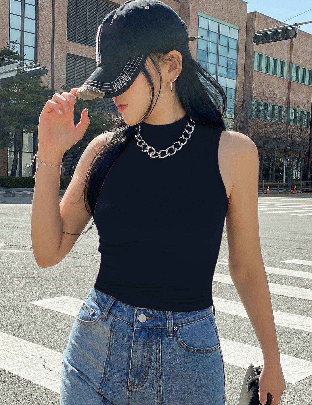 KOTTY Women's Slim Fit Sleeveles Ribbed T-Shirt