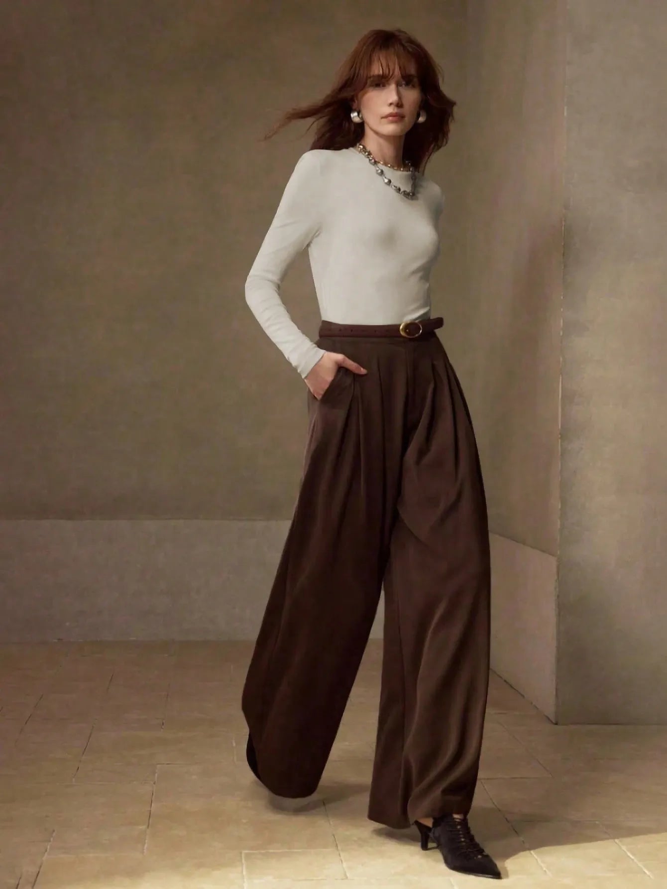 KOTTY Classic Round Neck Stretchable Casual Wear