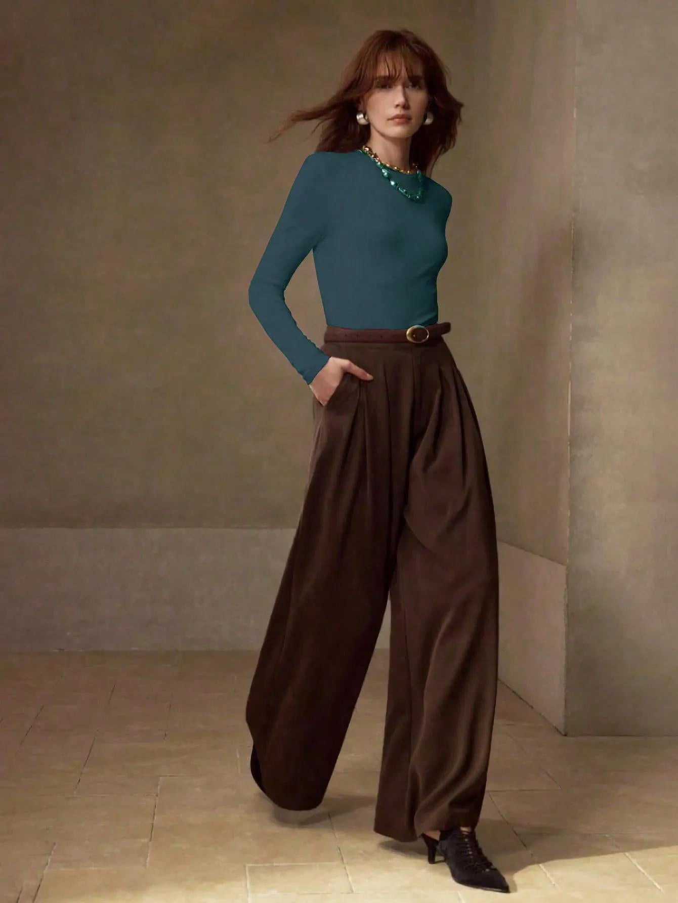 KOTTY Women's Sleeve Round Neck Casual Comfort Top