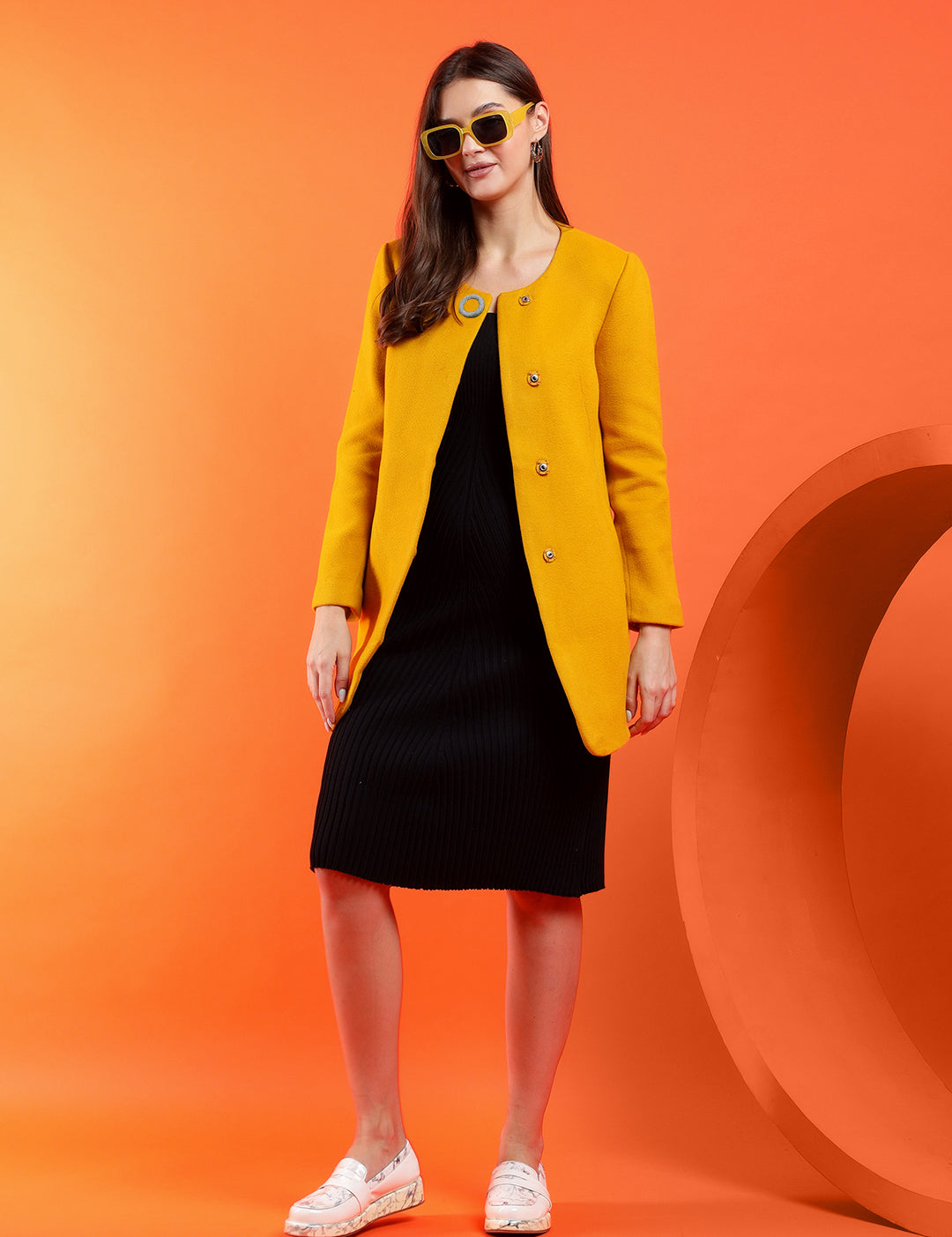 KOTTY Solid Single Breasted Casual Women Blazer (Yellow)