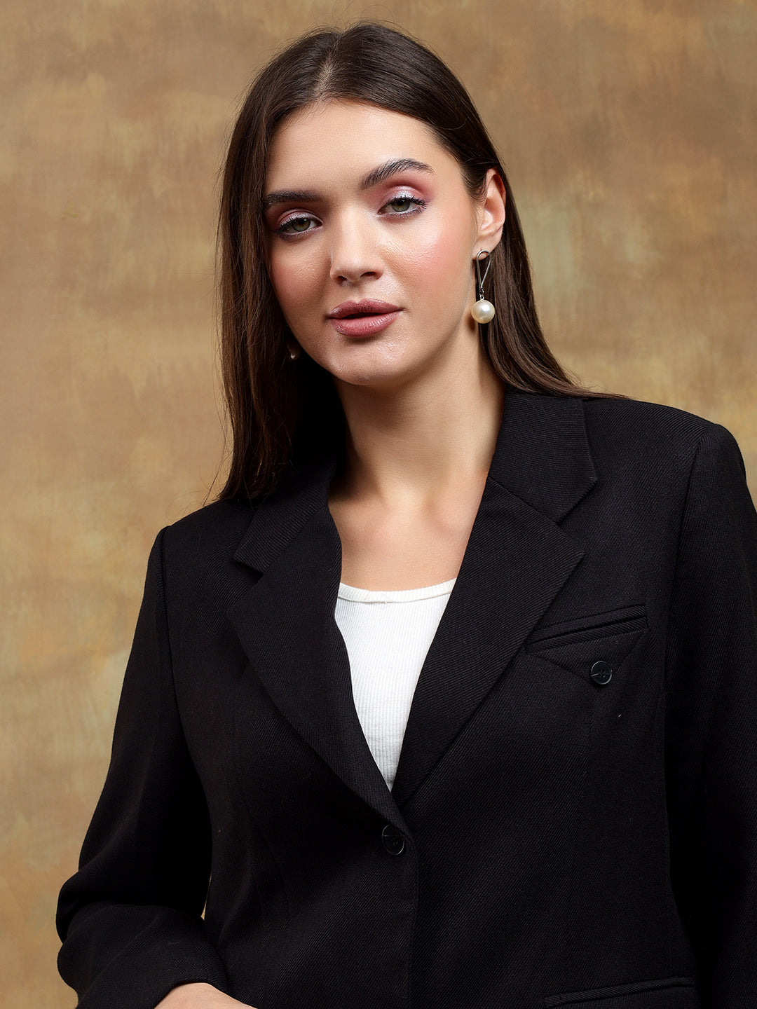 KOTTY Solid Single Breasted Casual Women Blazer (Black)