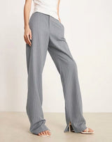 High-Waist Grey Loose-fit Denim Jeans Women