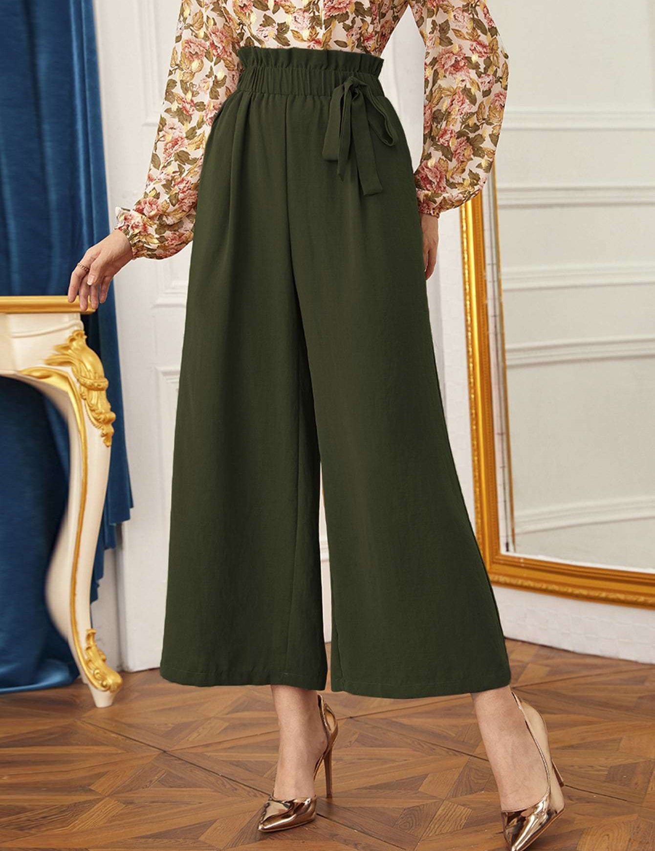 KOTTY Relaxed Women Green Trousers 