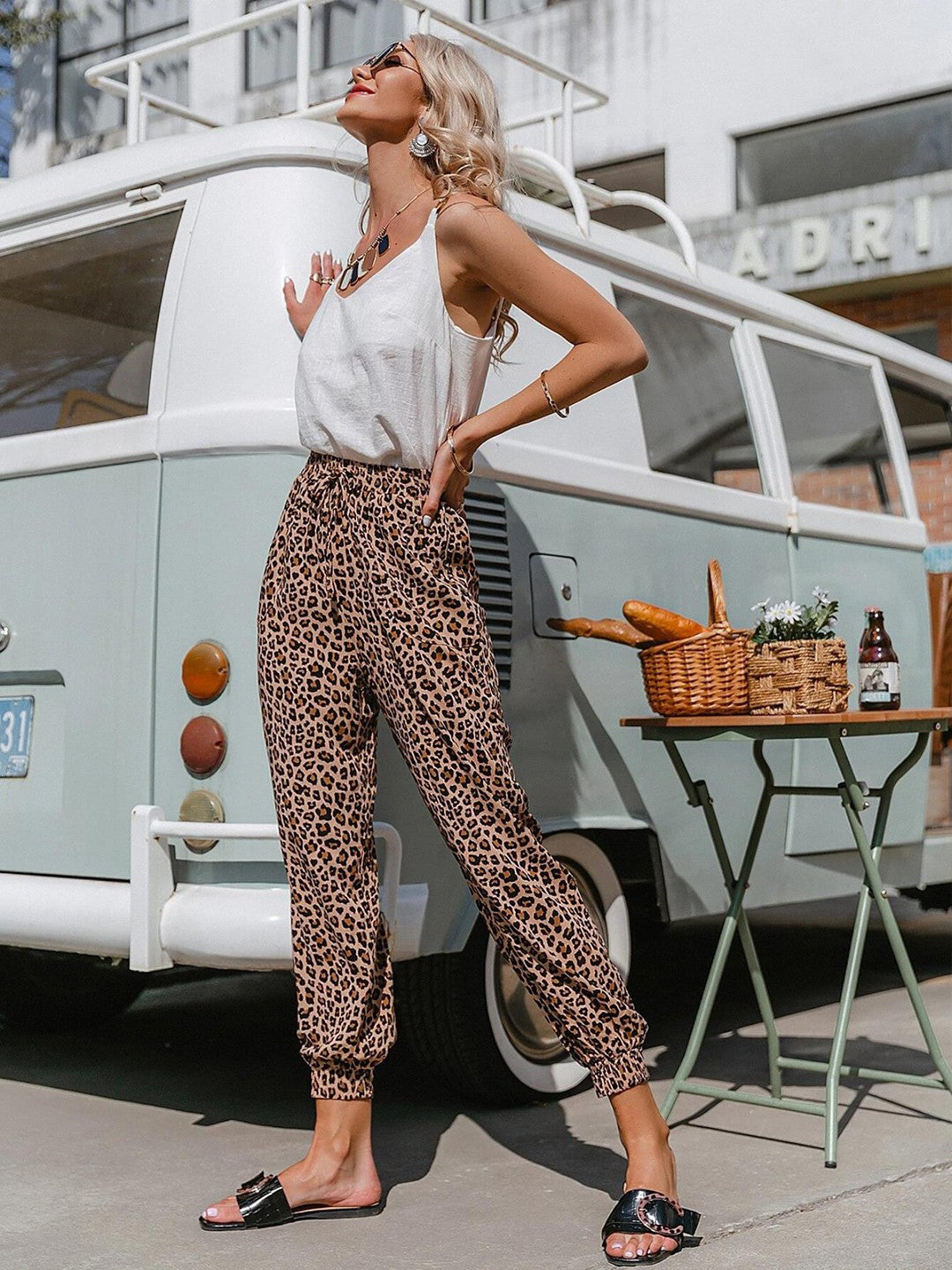 KOTTY Womens Solid Attractive High Rise Pant