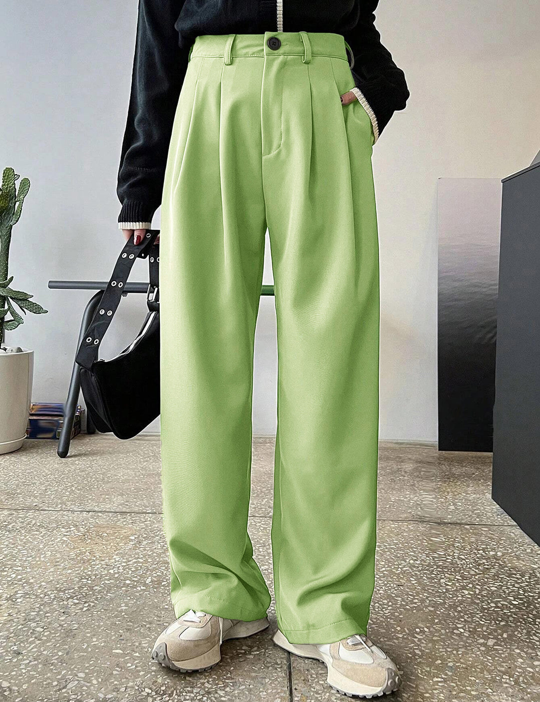 KOTTY Regular Fit Women Solid Trousers Tea Green