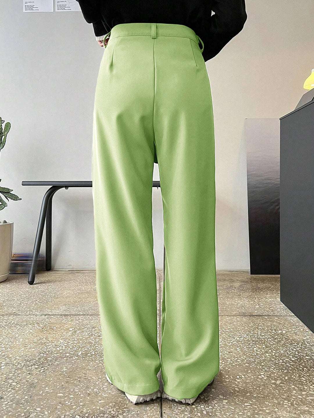KOTTY Regular Fit Women Solid Trousers Tea Green