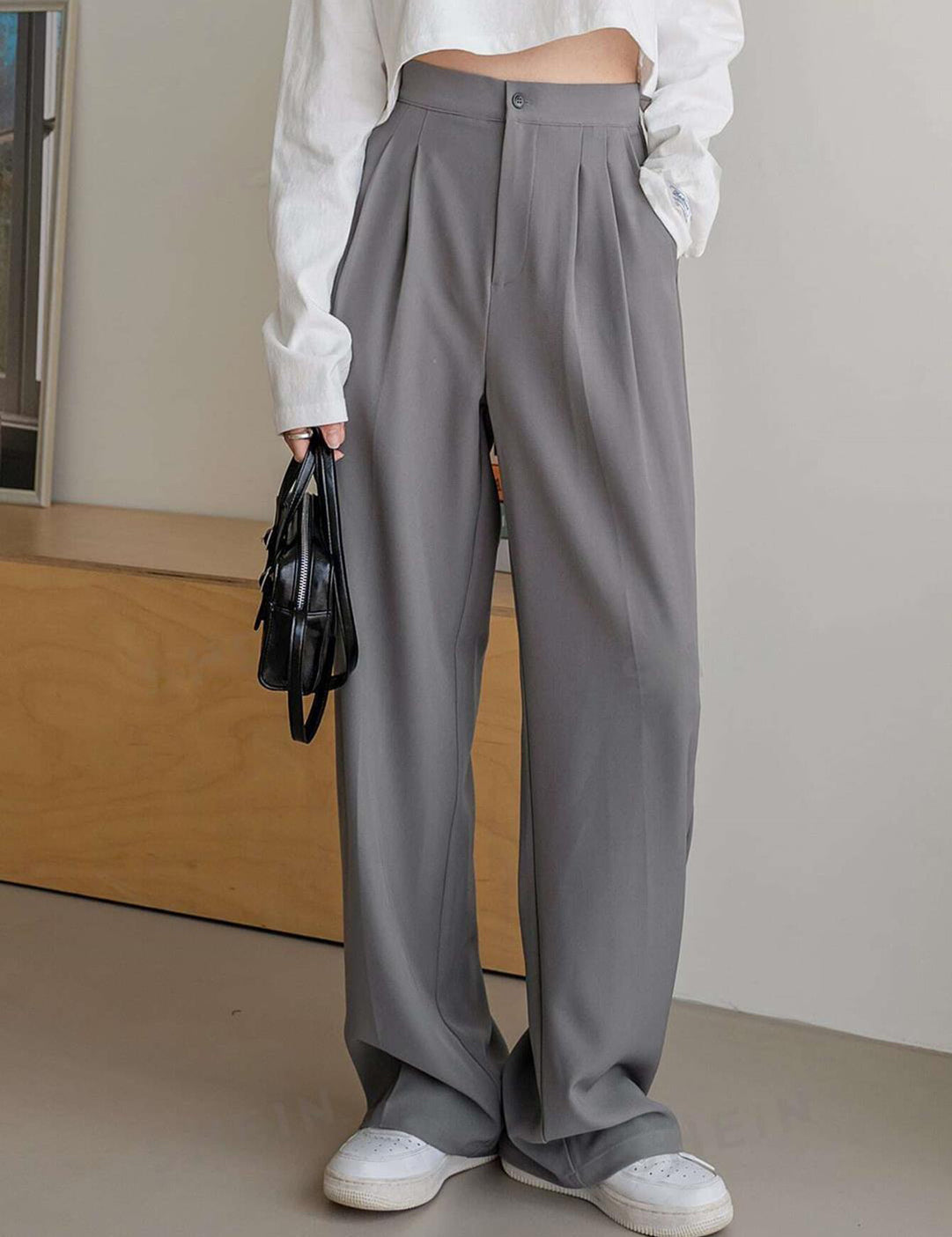 KOTTY Straight Fit Women Grey Trousers 