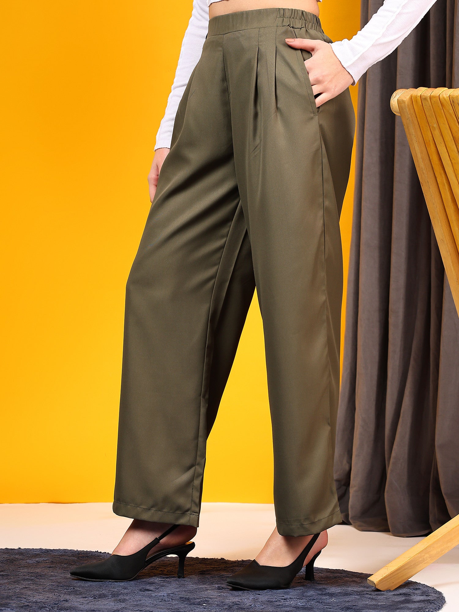 KOTTY Straight Fit Women Green Trousers 