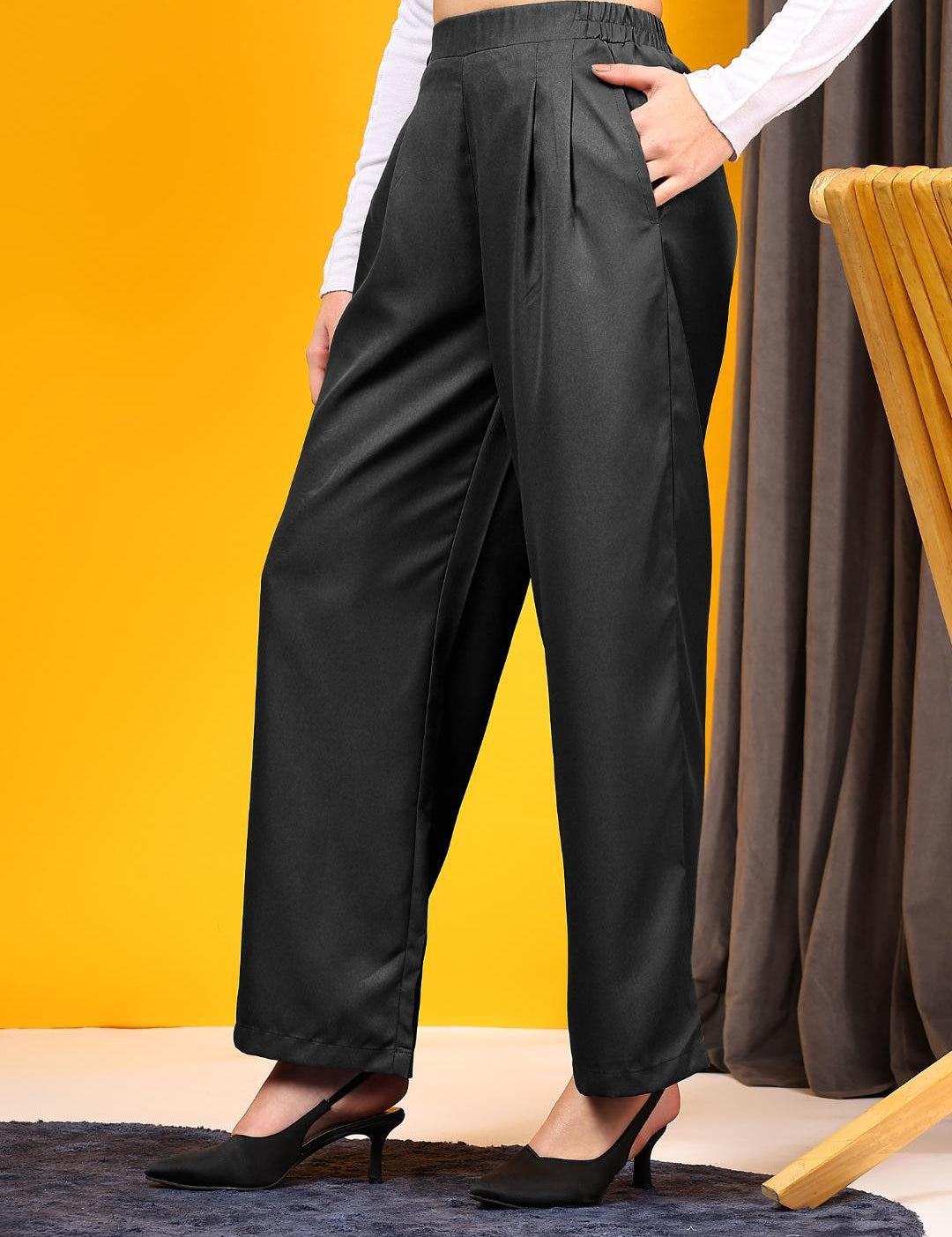 KOTTY Regular Fit Women Black Trousers 