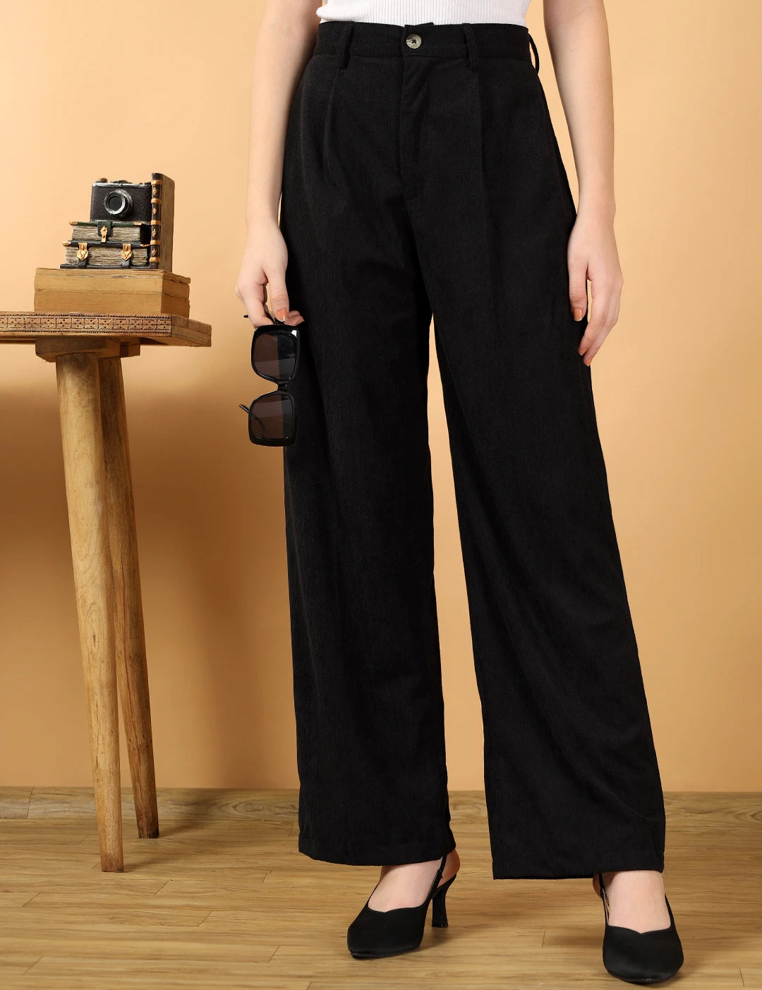 KOTTY Straight Fit Women Black Trousers 
