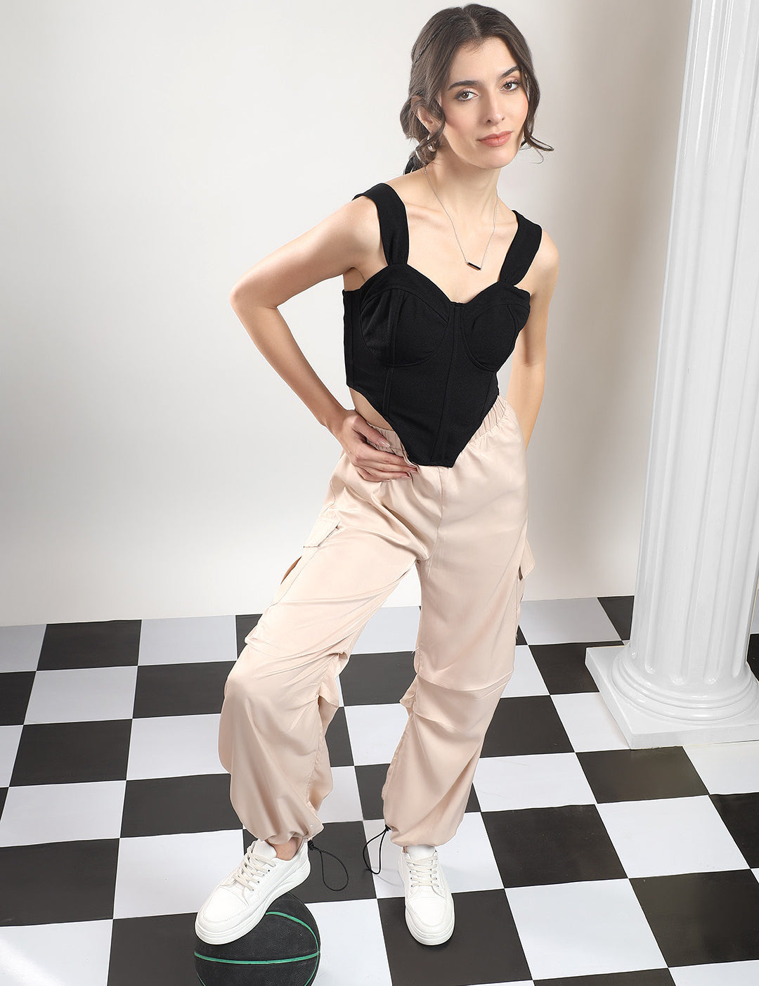 KOTTY Relaxed Women Beige Trousers 