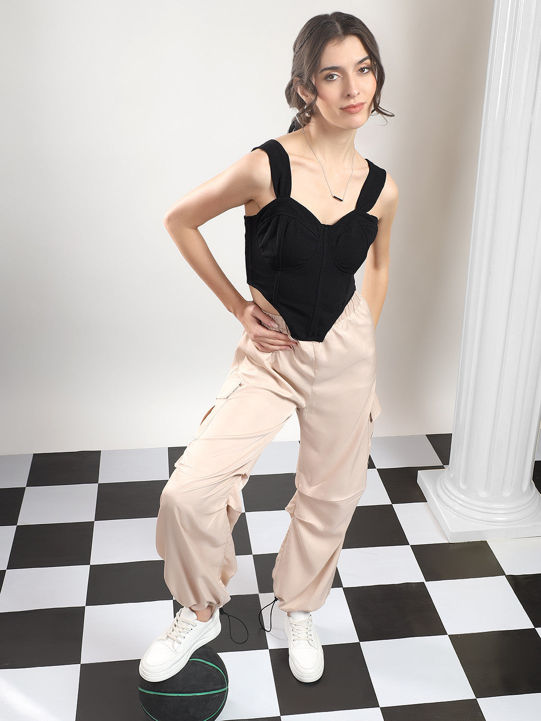 KOTTY Relaxed Women Beige Trousers 