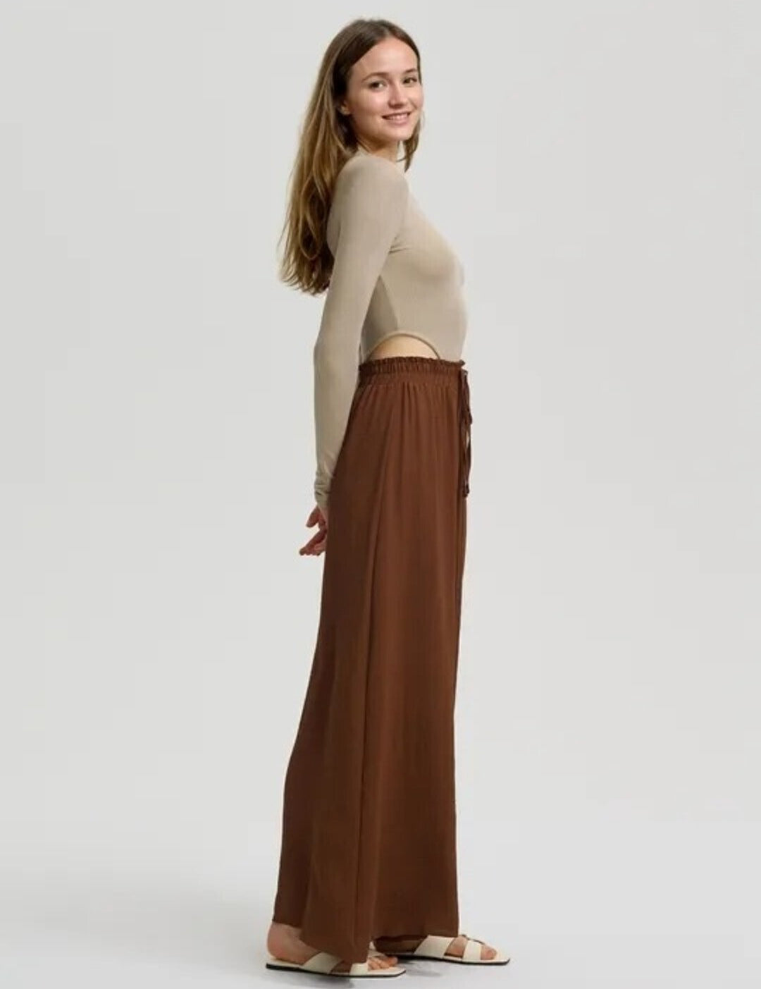 KOTTY Loose Fit Women Brown Trousers 