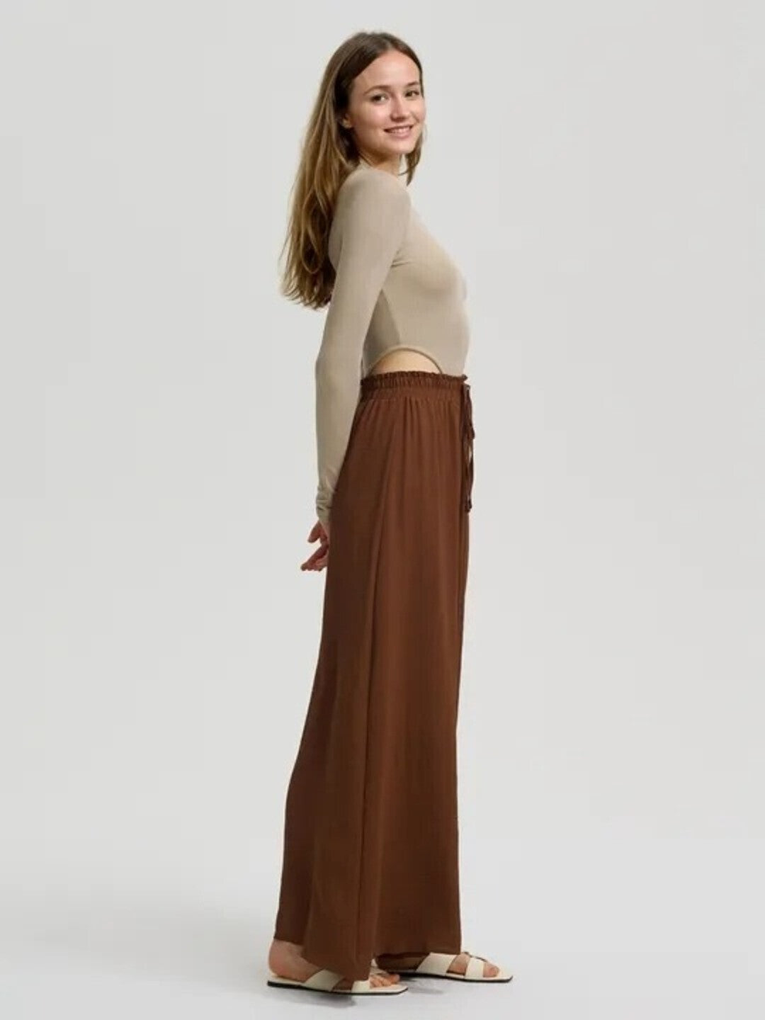 KOTTY Loose Fit Women Brown Trousers 