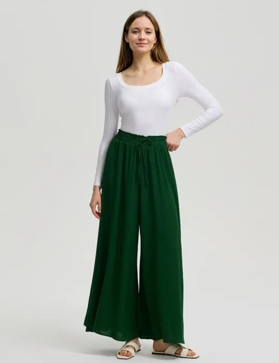 KOTTY Loose Fit Women Dark Green Trousers 