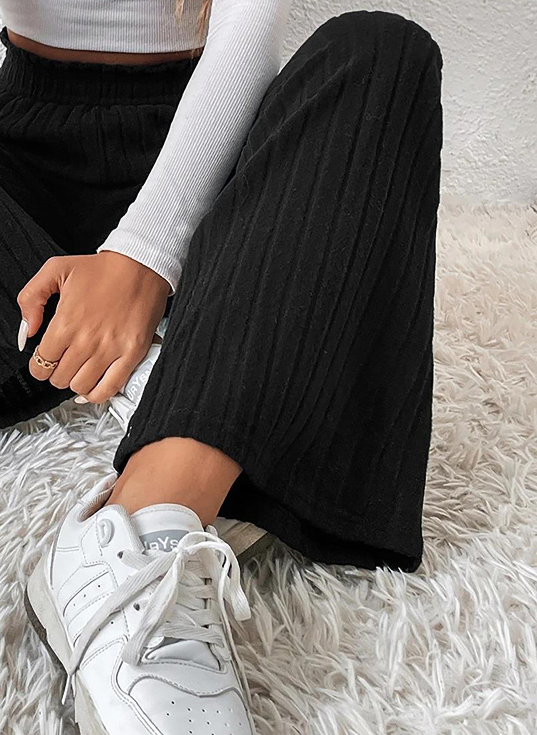 KOTTY Straight Fit Women Black Trousers 