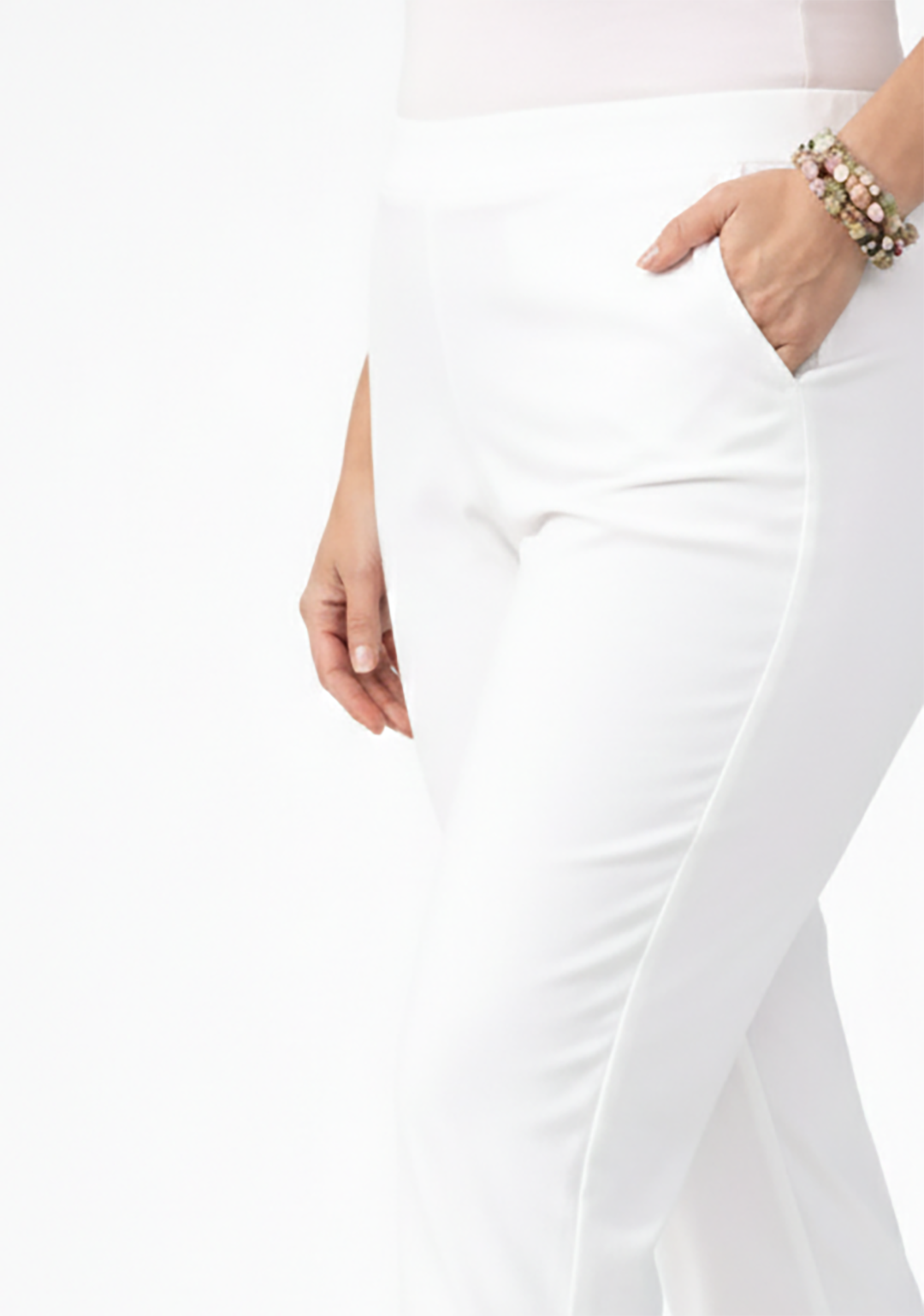 Women’s White Straight Leg Ankle Pants