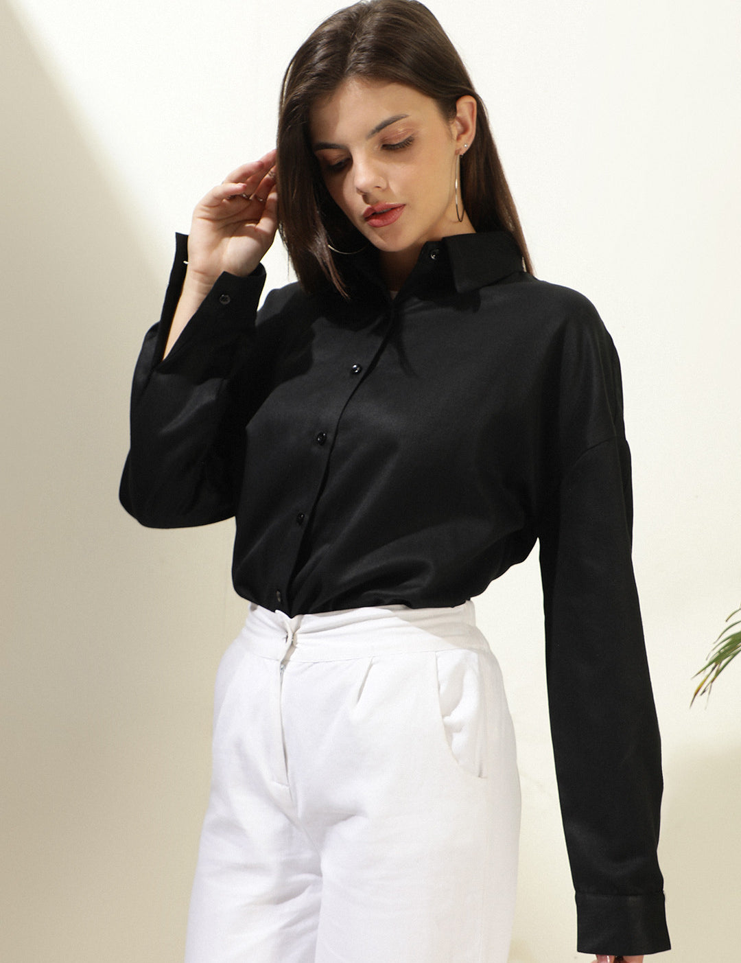 KOTTY Women Solid Casual Black Shirt
