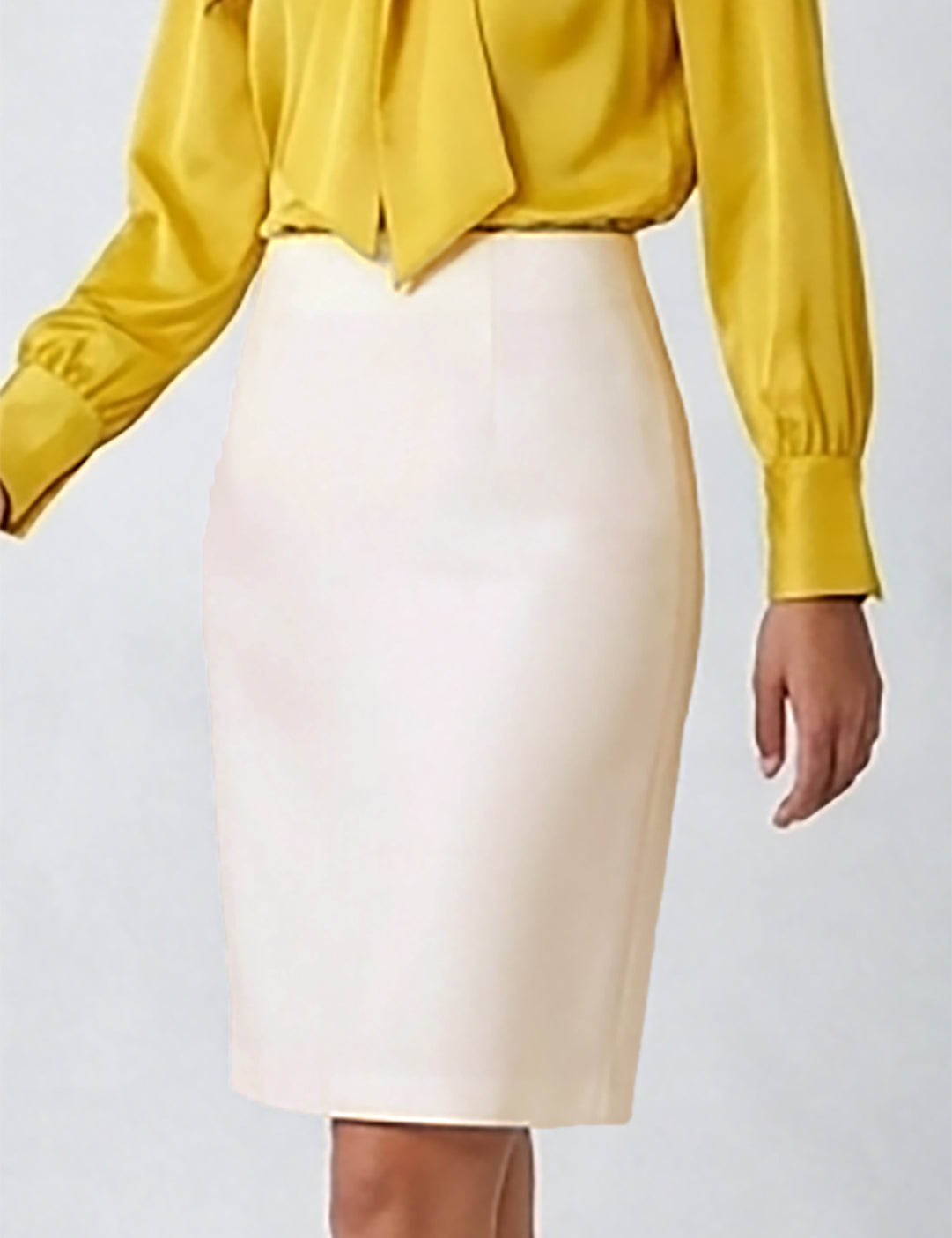 KTTWOMENSSKIRT176_cream_2_cd45f5e3-2d88-4693-883b-17d07dfb3e7e.jpg