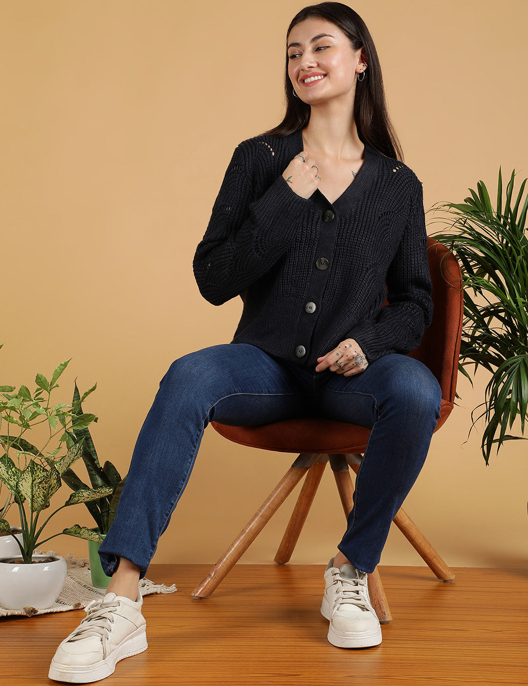 KOTTY Self Design V Neck Casual Women Black Sweater 