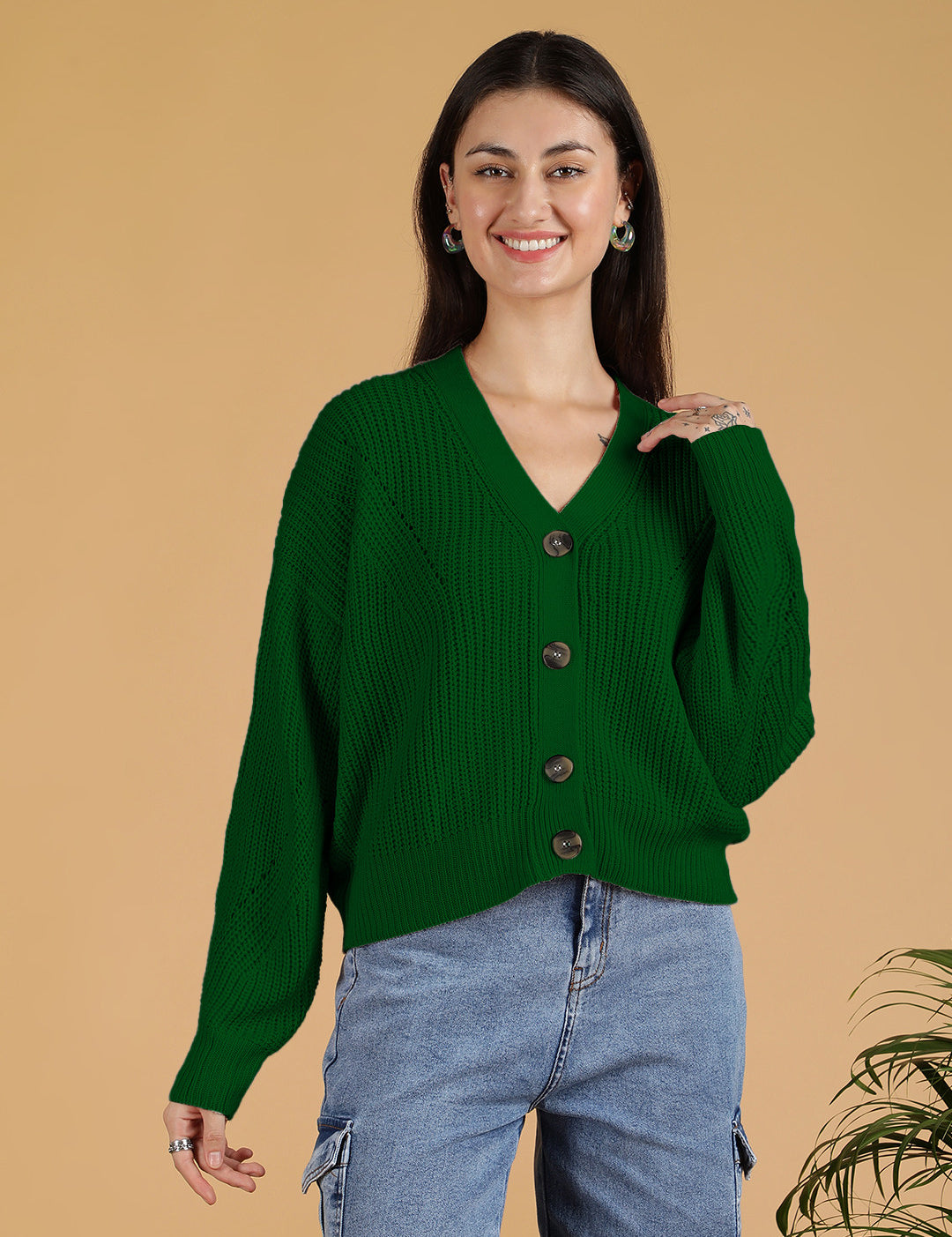 KOTTY Solid V Neck Casual Women Green Sweater 