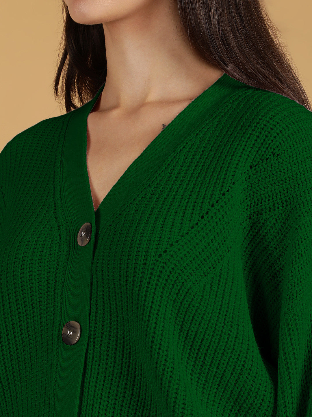 KOTTY Solid V Neck Casual Women Green Sweater 