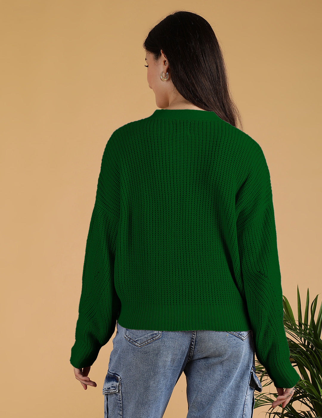 KOTTY Solid V Neck Casual Women Green Sweater 