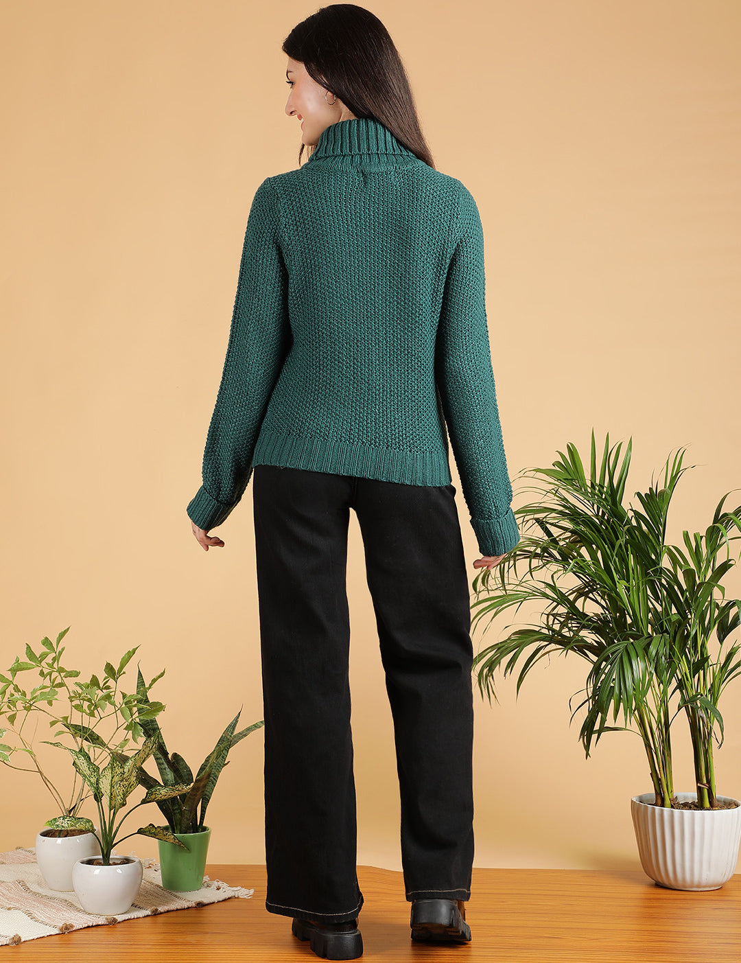 KOTTY Solid High Neck Casual Women Green Sweater 