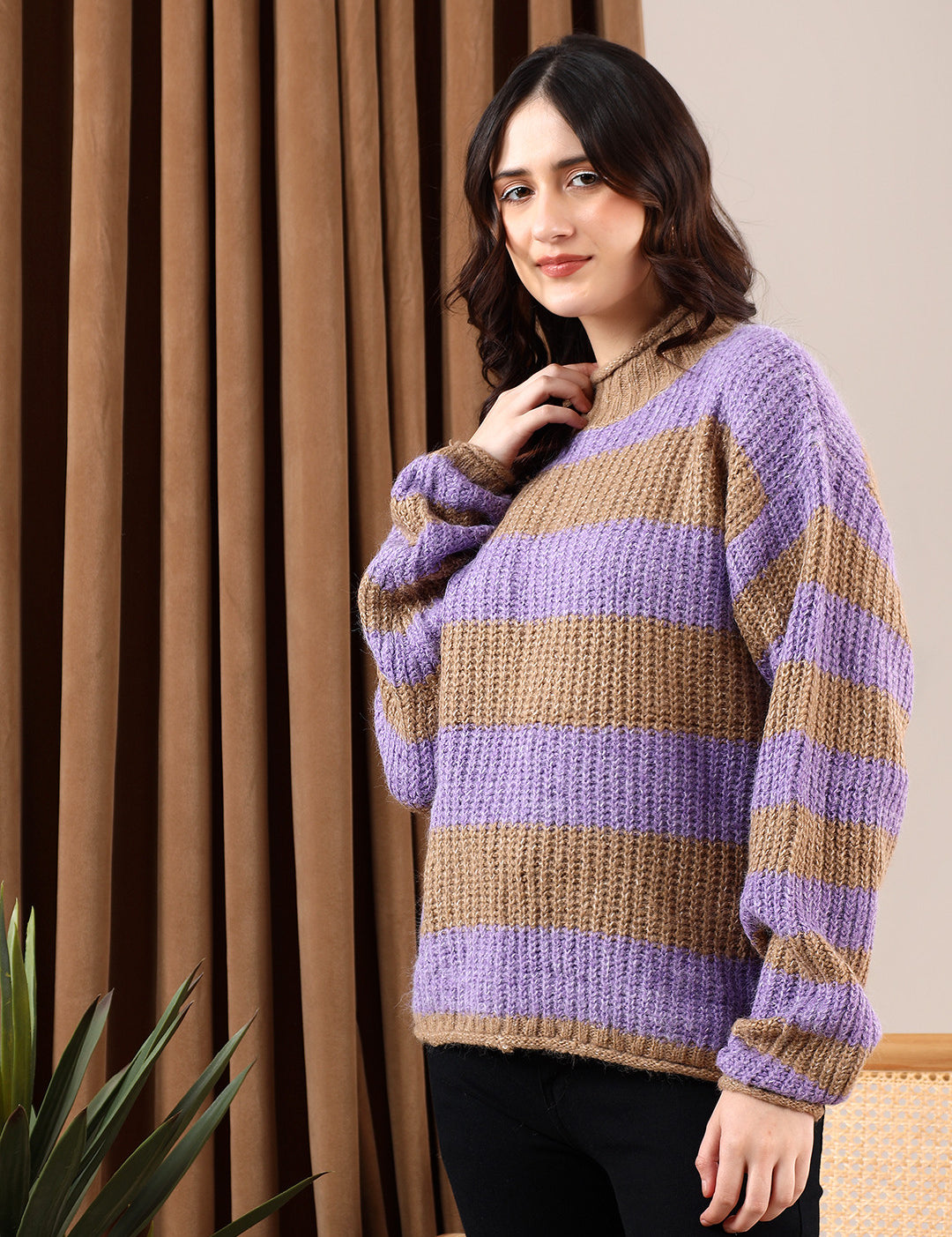 KOTTY Striped Round Neck Casual Women Multicolor Sweater 