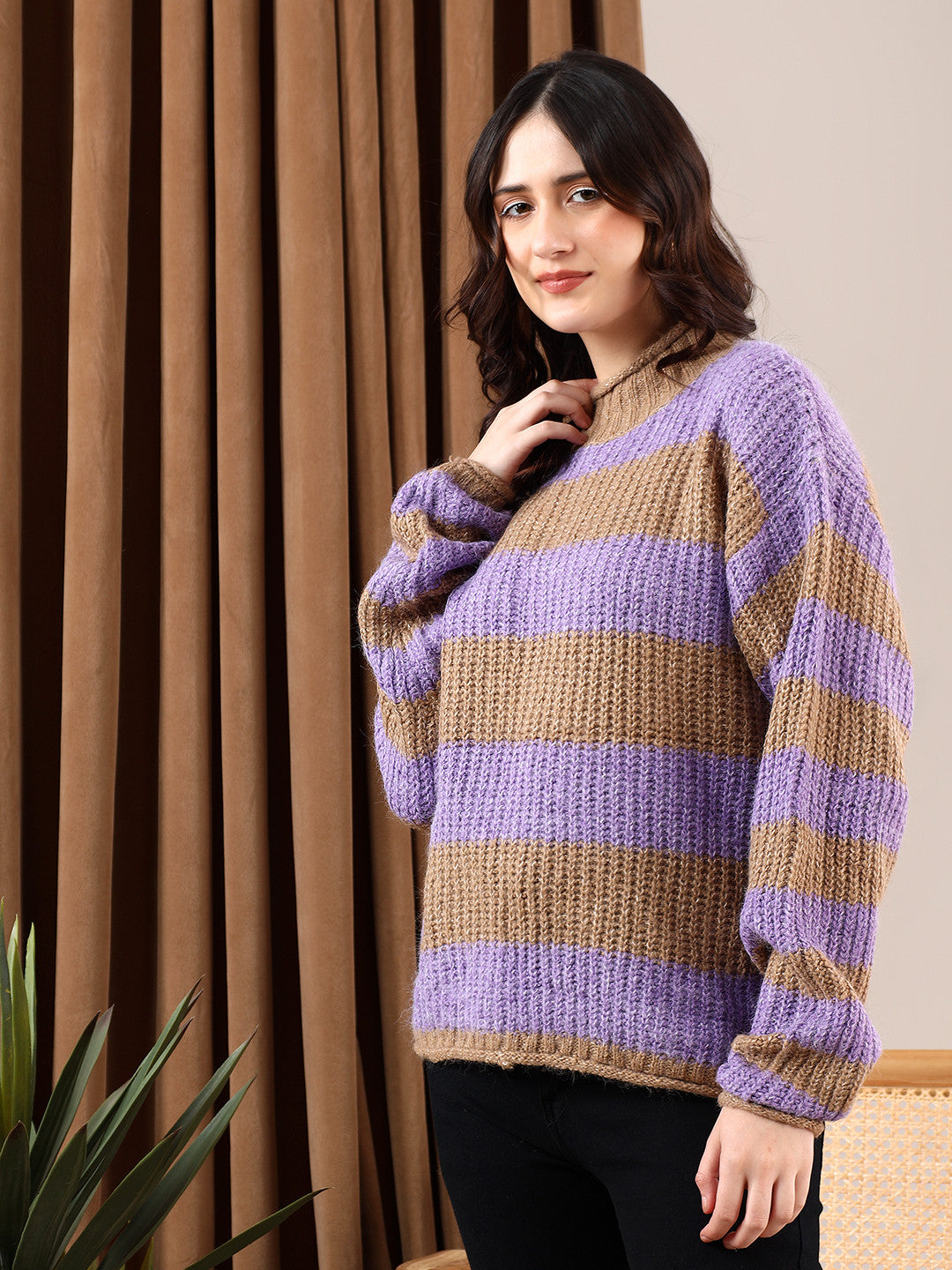 KOTTY Striped Round Neck Casual Women Multicolor Sweater 