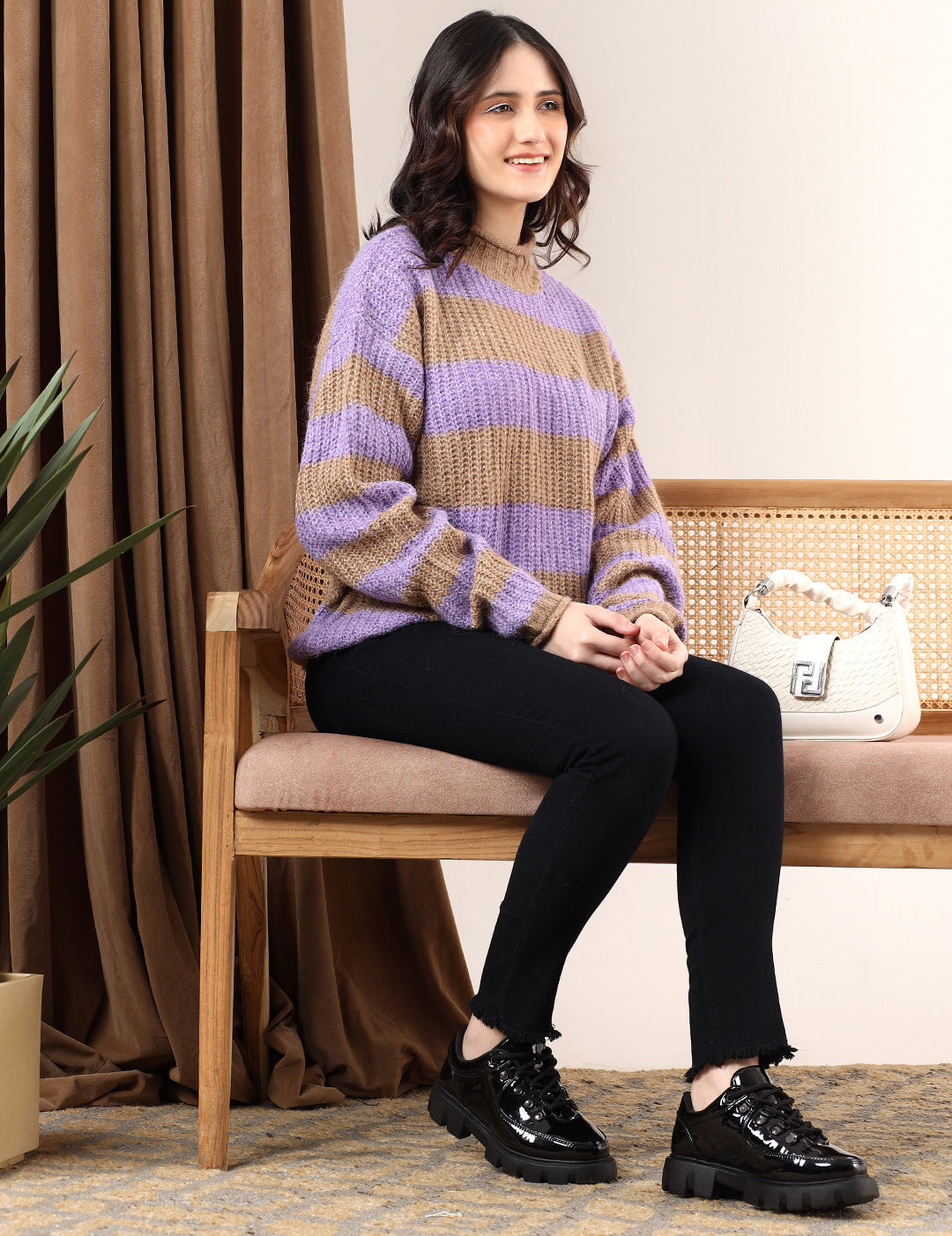 KOTTY Striped Round Neck Casual Women Multicolor Sweater 