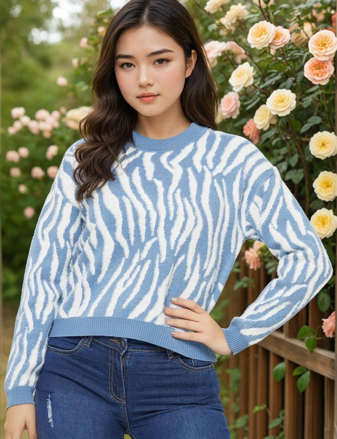 KOTTY Self Design Round Neck Casual Women Multicolor Sweater 