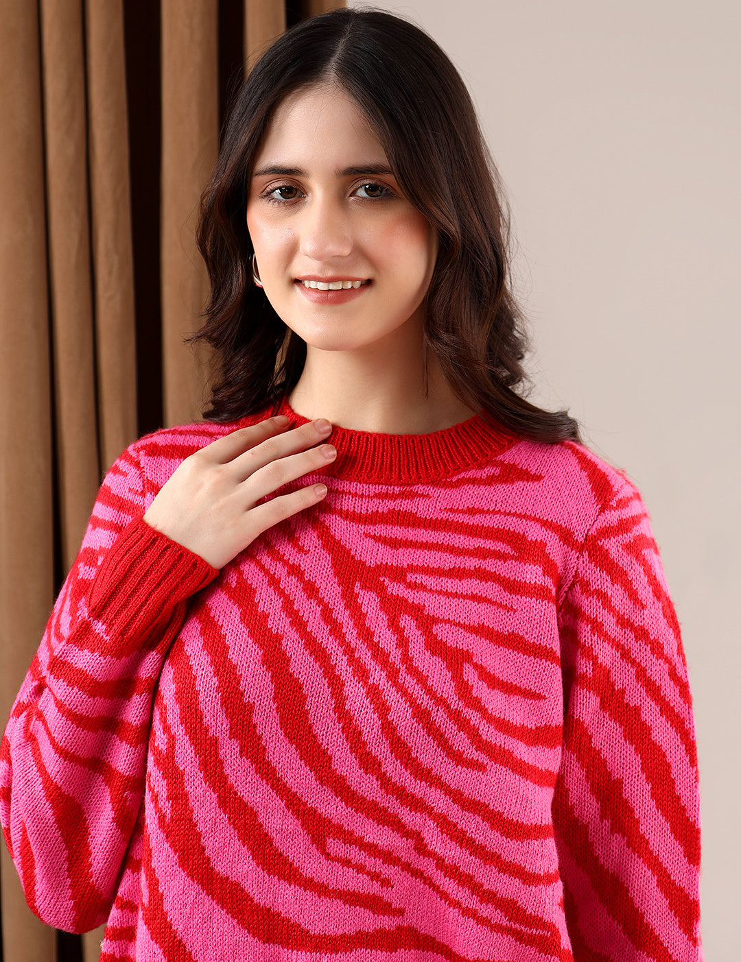 KOTTY Printed Round Neck Casual Women Multicolor Sweater 