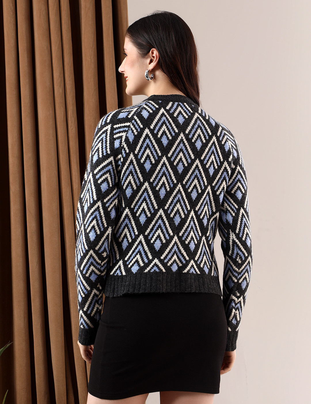 KOTTY Printed Round Neck Casual Women Multicolor Sweater 