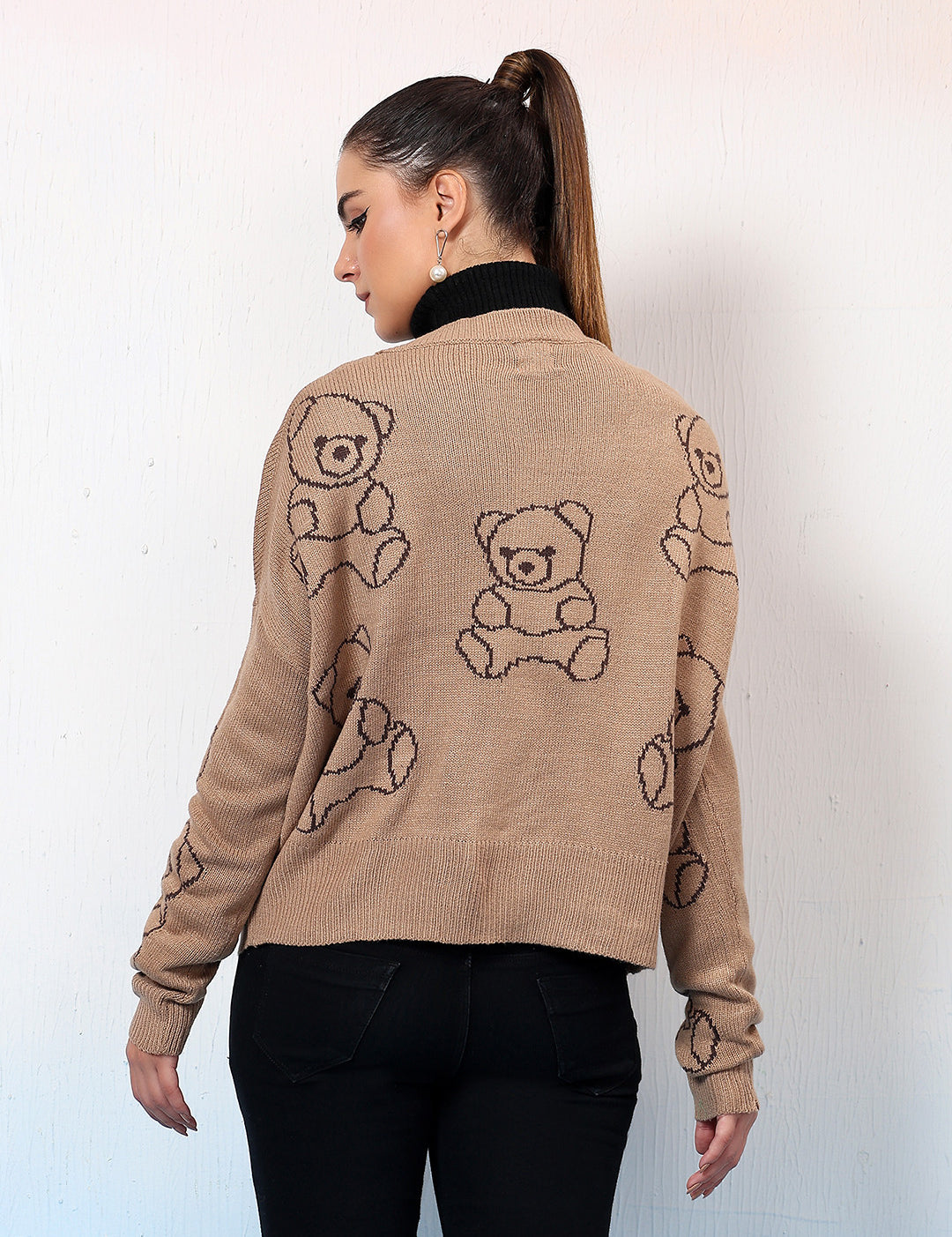 KOTTY Printed V Neck Casual Women Beige Sweater 
