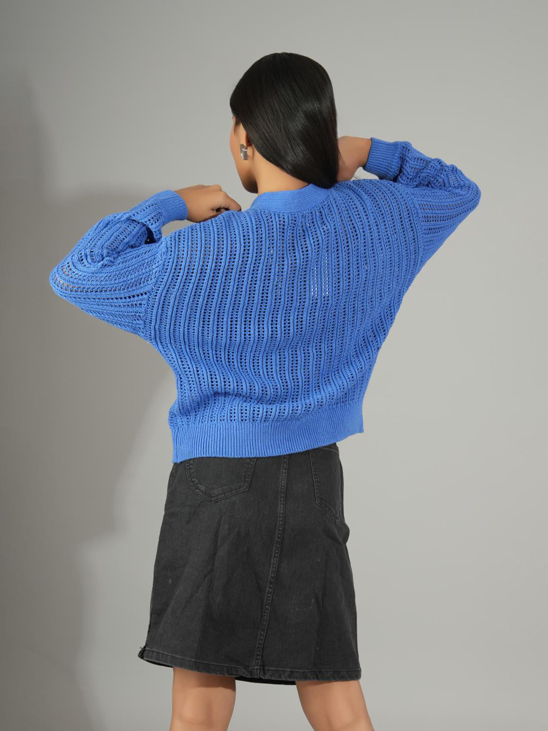 KOTTY Solid V Neck Casual Women Blue Sweater 