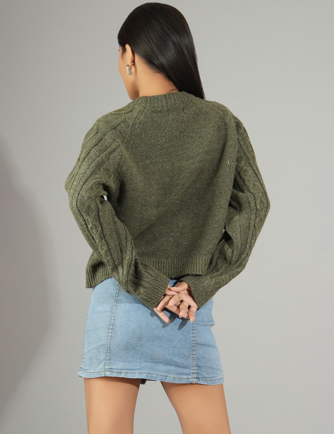 KOTTY Solid Round Neck Casual Women Green Sweater 